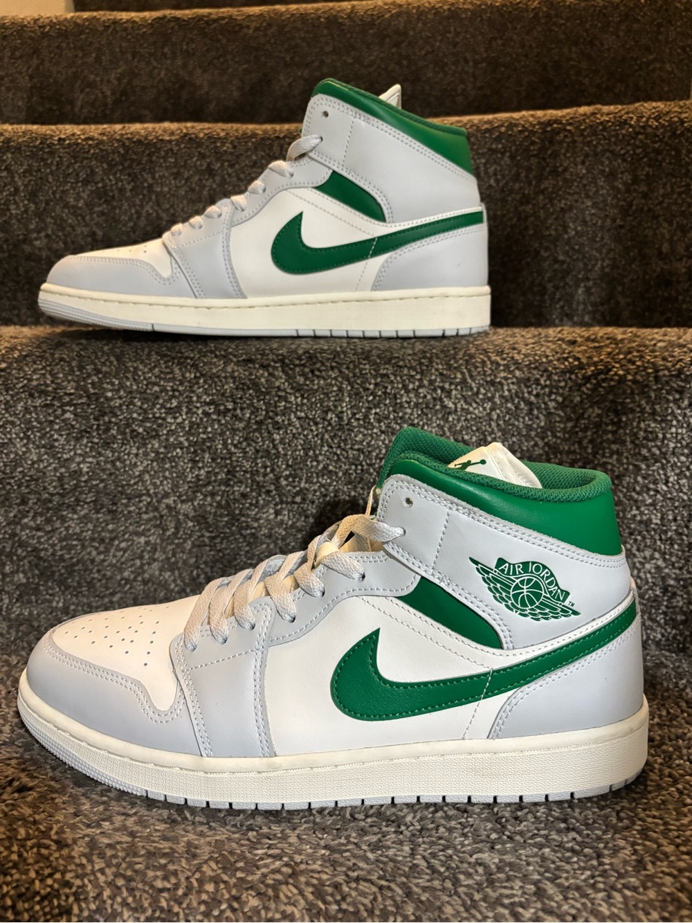 Nike Air Jordan 1 Summit White Lucky Green size 12 excellent condition